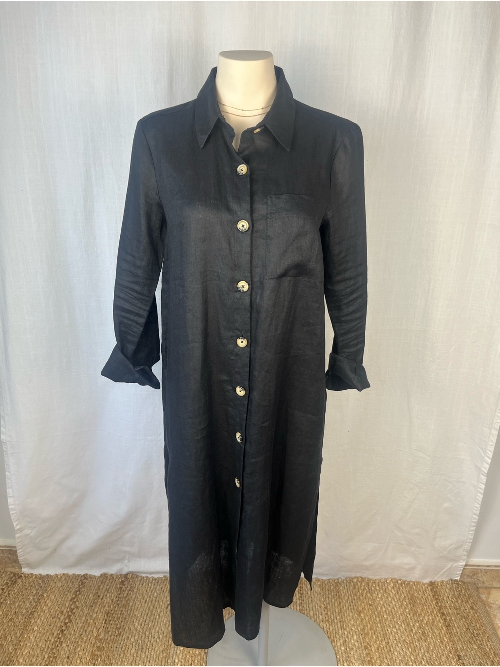 Elegant Black Maxi Shirt Dress with Button Front